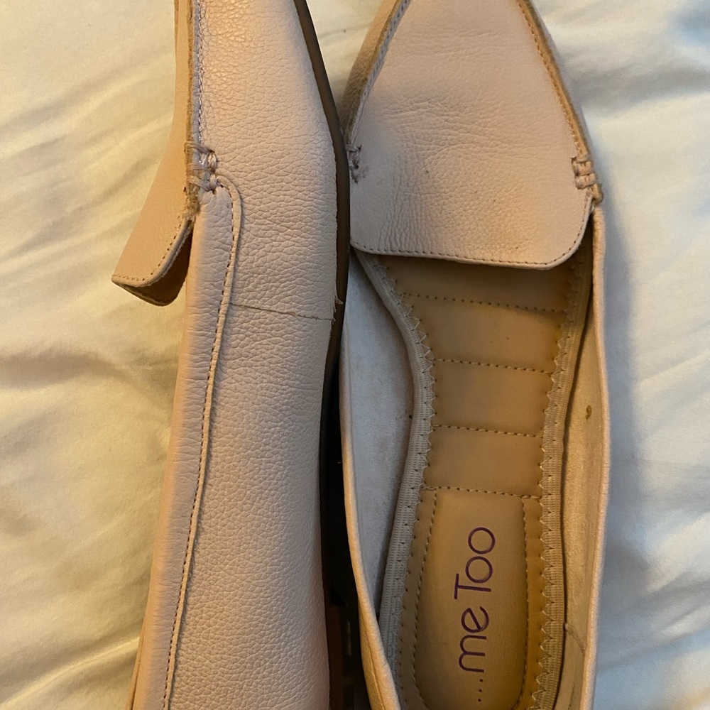 Me Too loafer flats. GUC. Pale pink. Sz 9